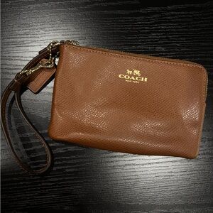 Coach Brown Leather Wristlet Large